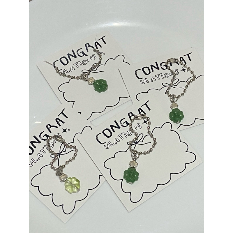 Clover keychain ของปัจฉิม พวงกุญแจใบโคลเวอร์   (เขียวนำโชค) – โปรปัง