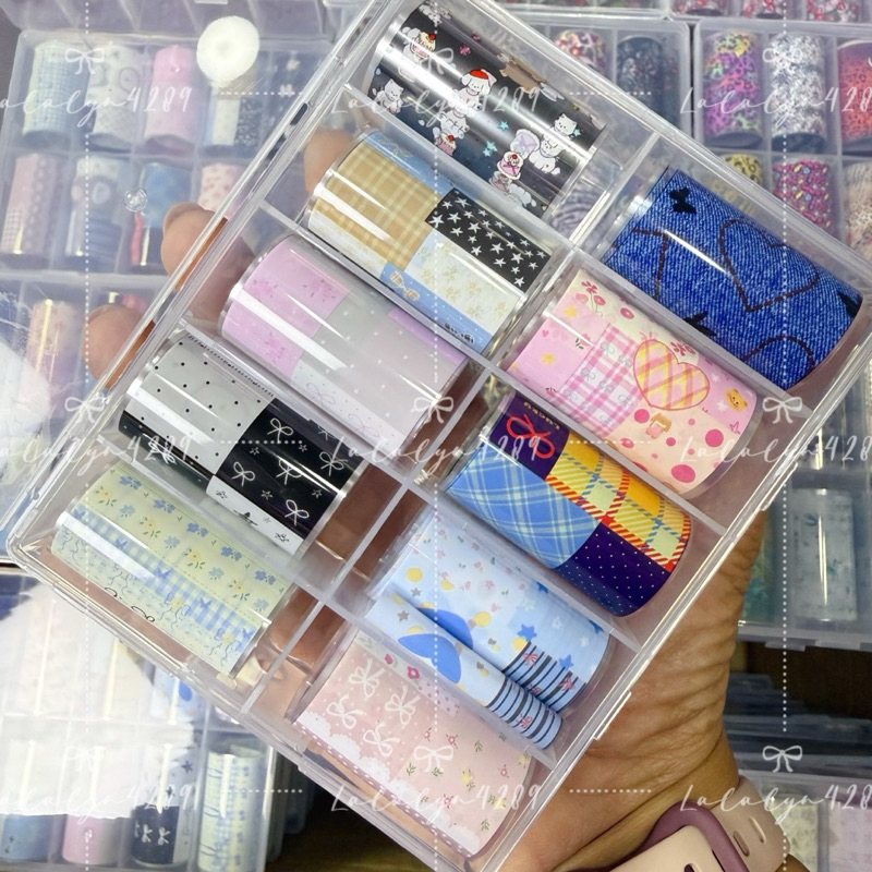 ฟอยล์ลอกลายสุด so cute 1 กล่อง 10ลาย ลายโบว์ ลายยีนส์ สก๊อต การ์จูนน่ารัก พื้นทึบลอกง่าย ขนาด 4x50cm