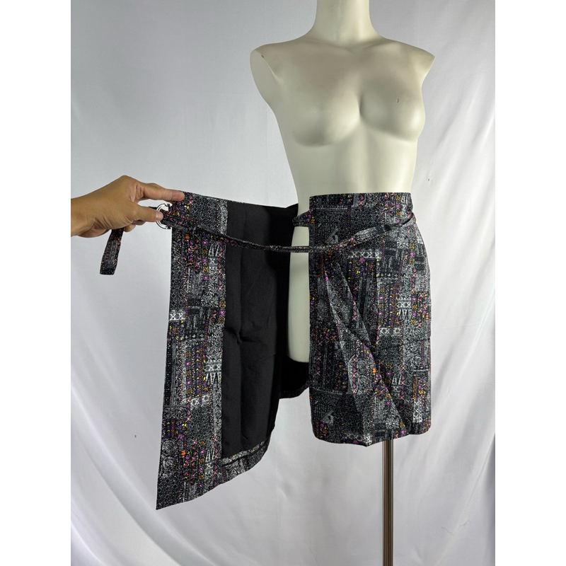 กระโปรงแร็พทรงเอ เนื้อผ้าฝ้ายผสมพิมพ์ลาย