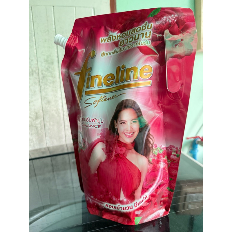 “น้ำยาปรับผ้านุ่ม” Fineline Softener Red Romance