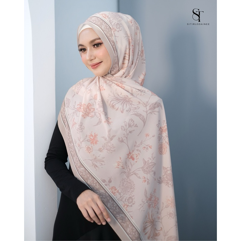 Blooming Collection Hijab #Beige