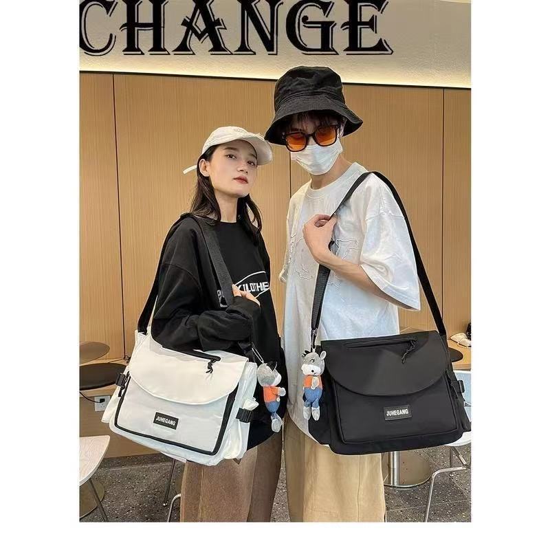 กระเป๋าสะพายไหล่ ใบใหญ่ จุของได้เยอะ สไตล์เกาหลี เรียบง่าย สําหรับนักเรียนชาย และหญิง(ไม่มีเข็มกลัด)Y14