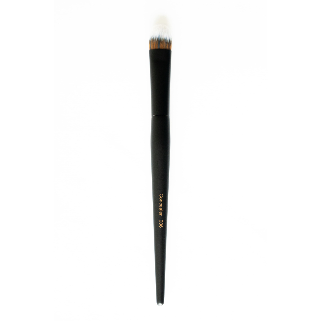 006 Concealer Brush แปรงคอนซีลเลอร์ที่ช่วยให้ผิวสวยเนียนกริบ! รุ่น upgrade