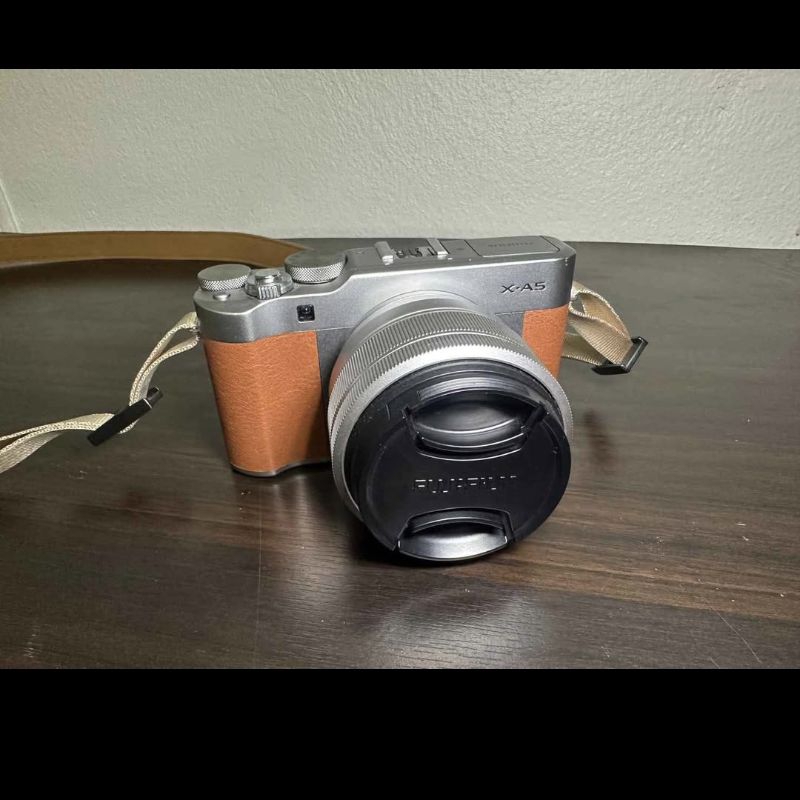 Fujifilm XA5 + Len kit