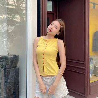 เสื้อแขนกุด คอปาด แต่งกระดุม ผ้าcottonทอร่อง Annona Top