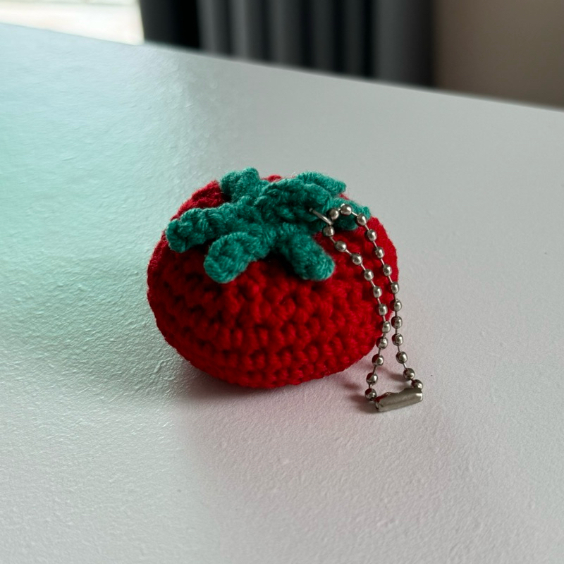 พวงกุญแจไหมพรมมะเขือเทศ tomato keychain