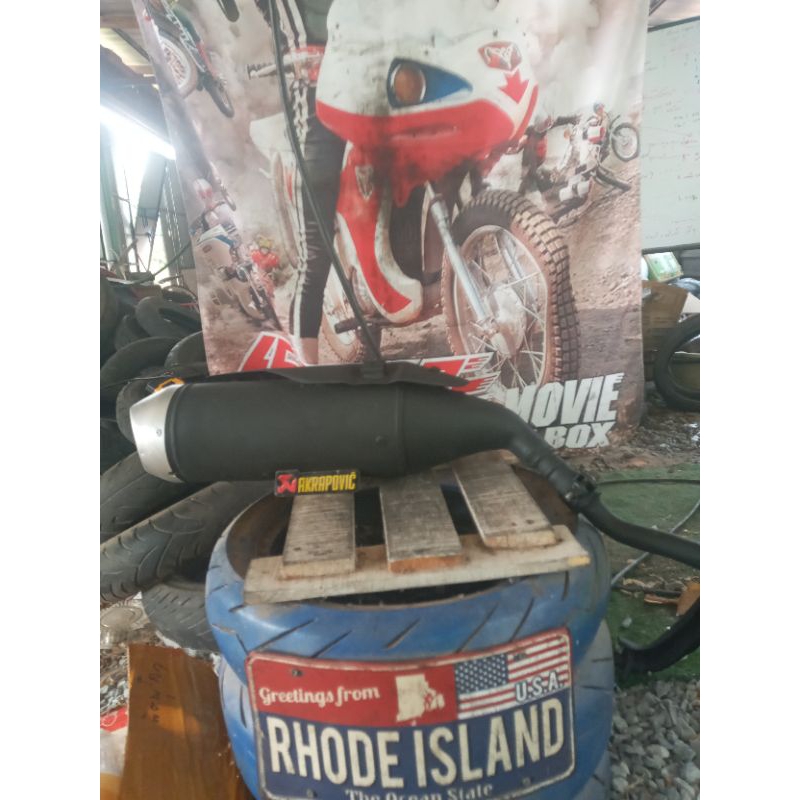 อะไหล่มอไซมือสอง มือ2 ท่อไอเสียมอไซด์ ท่อรถมอไซด์ ท่อmsx ตัวเก่ารุ่นแรกของแทัมือ2