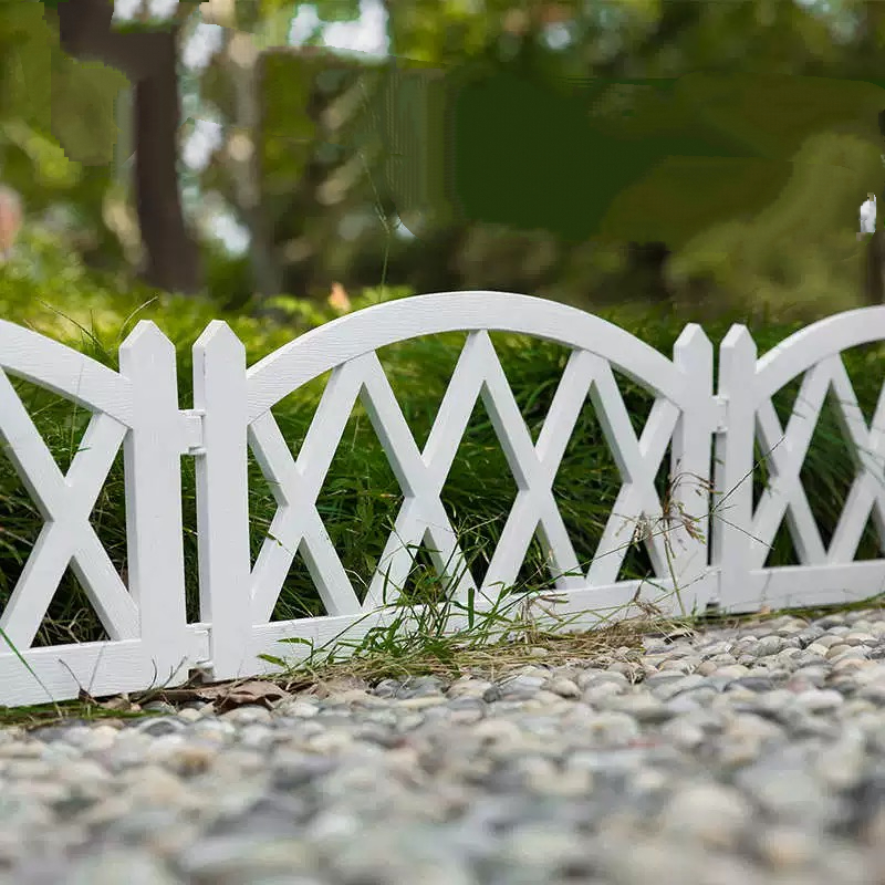 รั้วตกแต่งสวน รั้ว PVC ขนาด60×34​ซม DIY รั้วสีขาว รั้วตั้งพื้น ต้นไม้ ของตกแต่งสวน