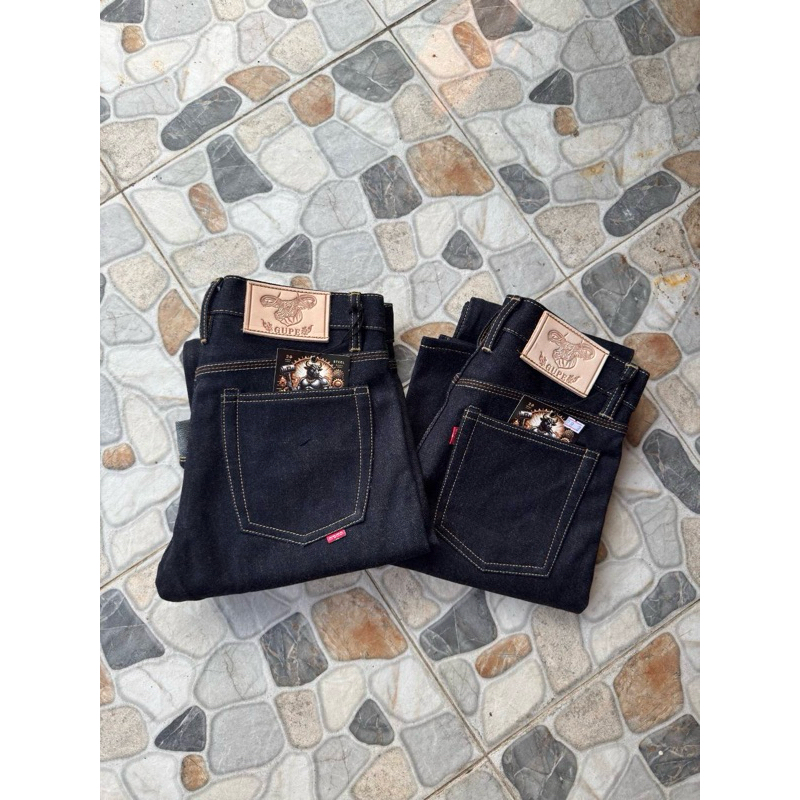 กางเกงยีนส์ กรูปรียีนส์ Gupee jeans 19oz Dark fleece( ผ้าสีเข้มนุ่ม)มีทรงกะบอกเล็กslimและกะบอกตรงstraight