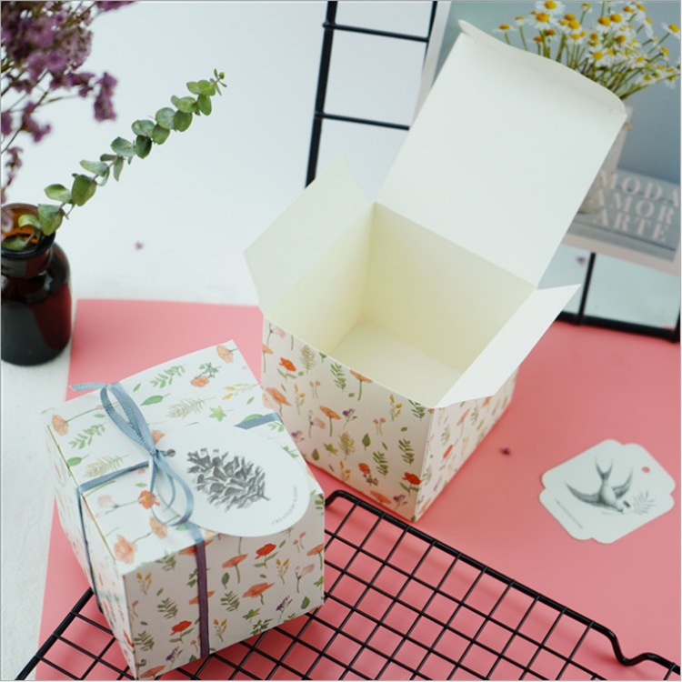 DC002 กล่องของขวัญสำเร็จ ถุงกระดาษ เม็ดโฟม ราคาถูก