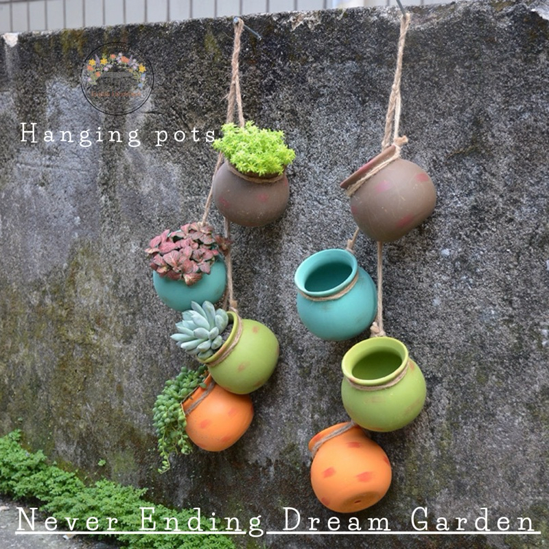 Hanging pots กระถางต้นไม้แบบแขวน