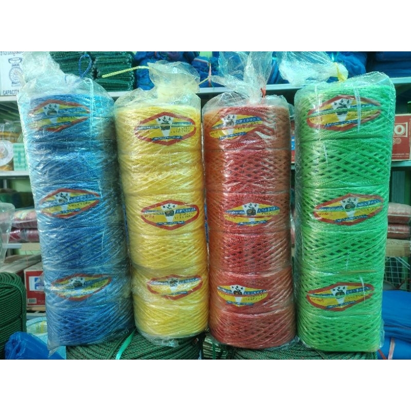 เชือกฟางต้าวลูกทุเรียนตราส้มเกรดAเหนียวนิ่มมัดง่ายมี4สี(6ม้วน/1แถว)