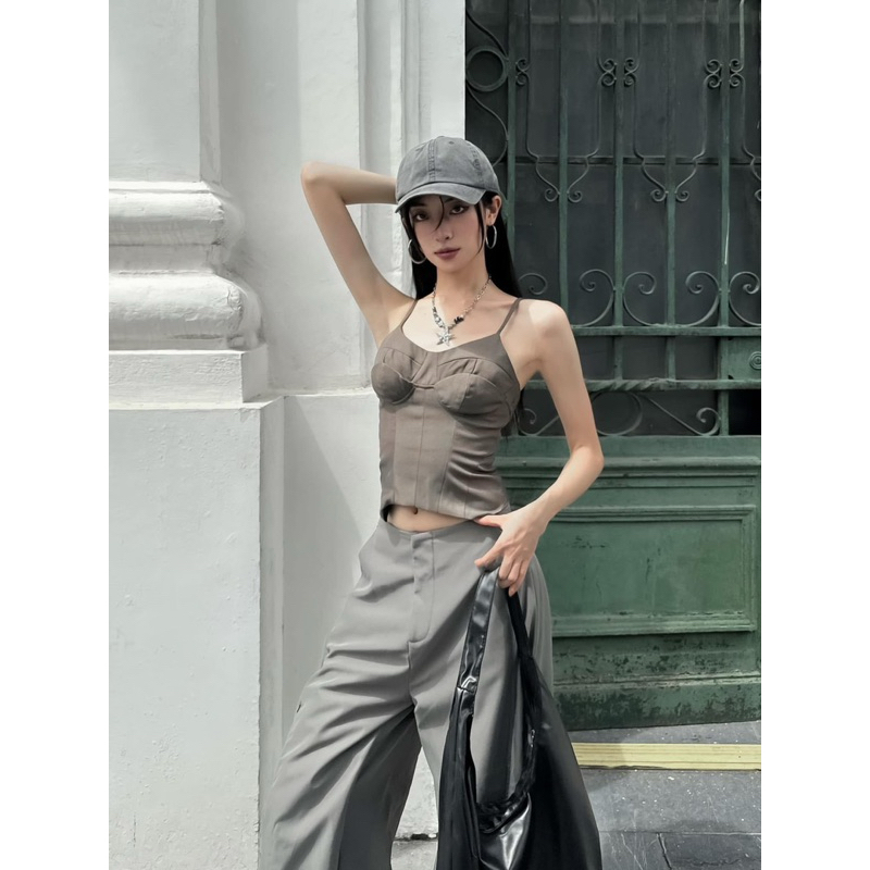 Bunnyhill concept (แบรนด์เวียดนาม) Riley sleeveless top size2 (อกยืดสุด 85 ซม.) คอลเลคชั่นนี้ไม่มีวา