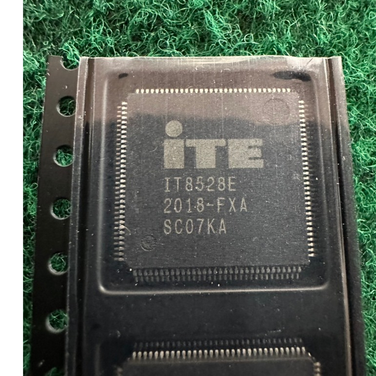 IO IT8528E FXA  , IT8638E BXA  , จำนวน 1 ตัว