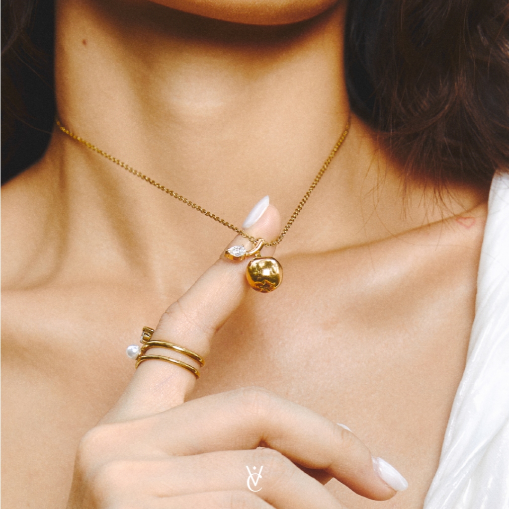 Valichain Forbidden Fruit Necklace สร้อยคอเพชรและมุก สไตล์งานดอกไม้ (สแตนเลส)