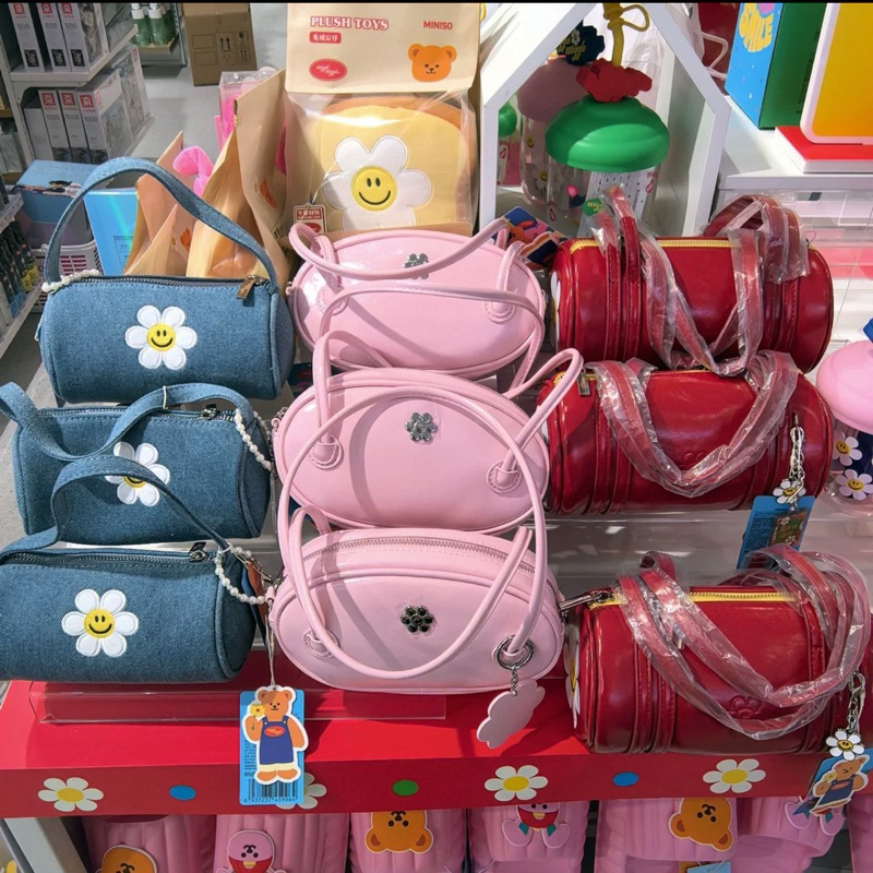 พรีออเดอร์ Wiggle Wiggle x Miniso รวม Bag