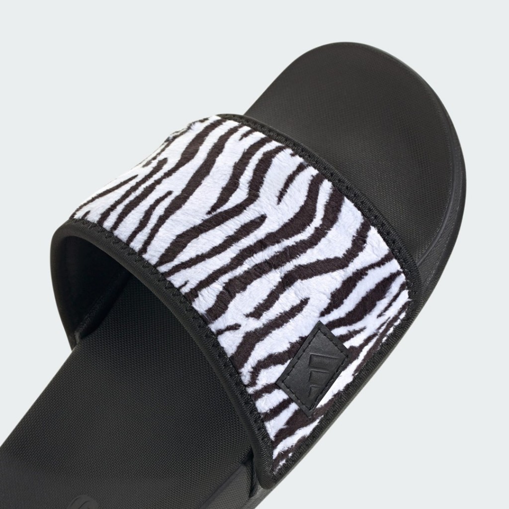 ✅มาใหม่ ป้ายไทย✅ ADIDAS ADILETTE COMFORT IH2691 รองเท้าแตะ
