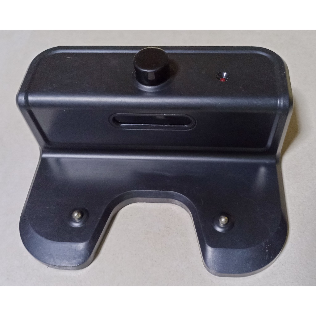 แท่นชาร์จหุ่นยนต์ดูดฝุ่น Aerobot Robot Smart robot cleaner D-502 ของแท้มือสองใช้งานได้ปกติ