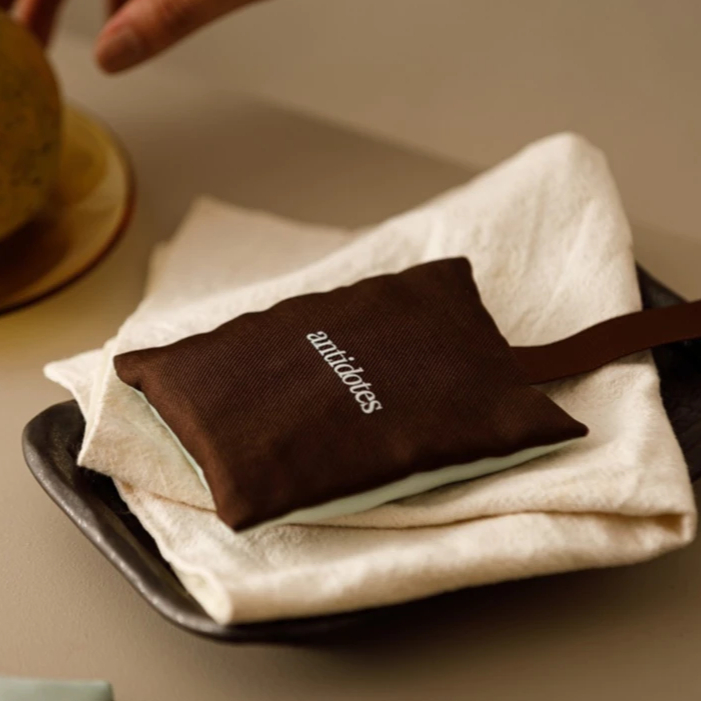 Antidotes Perfume Sachet | ถุงหอม 50 กรัม ใช้ในรถ หรือ ตู้เสื้อผ้า รูปที่ 4