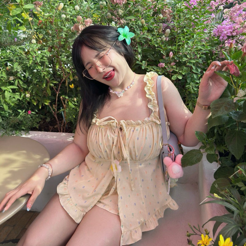 Mochi Set (โมจิเช็ต) เสื้อสายเดี่ยว+กางเกงขาสั้นทรงจั้มขา 🧋🍰🍫🍧 | Geebeety - รูปที่ 4