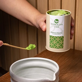 Home Brista TOMOCHA 100% Nishio “Nutty” Premium Matcha Powder ผงชาเขียวมัทฉะบริสุทธิ์ สำหรับทำเครื่องดื่ม
