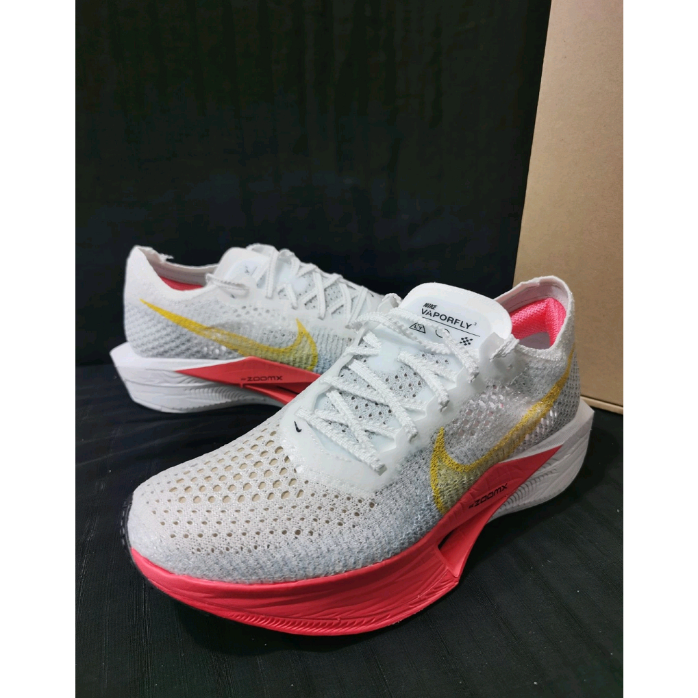 Nike ZoomX Vaporfly Next% 3 Volt  รองเท้าผ้าใบ สำหรับทั้งชายและหญิง(ของแท้ 100%)