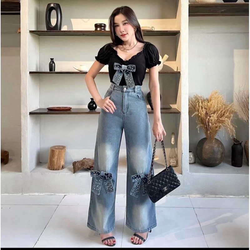 (s,m) ชุดยีนส์ เสื้อแขนตุ๊กตา แต่งโบว์มุก+กางเกงยีนส์เอวสูง งานป้าย jusmint