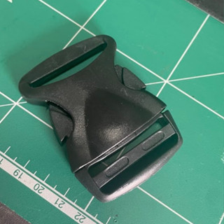 ก้ามปู สีดำ สำหรับสาย 1.5 นิ้ว (1 นิ้ว 4 หุน)