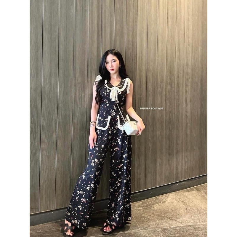 Size S - " DAISY JUMP SUIT " #ส่งต่อมือ2✌🏼ป้าย Sirintra Boutique