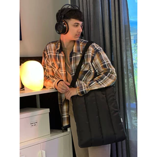 TOTE M กระเป๋าใส่ Macbook /Notebook15-16“ มี 4สี🧡💙🤎🖤