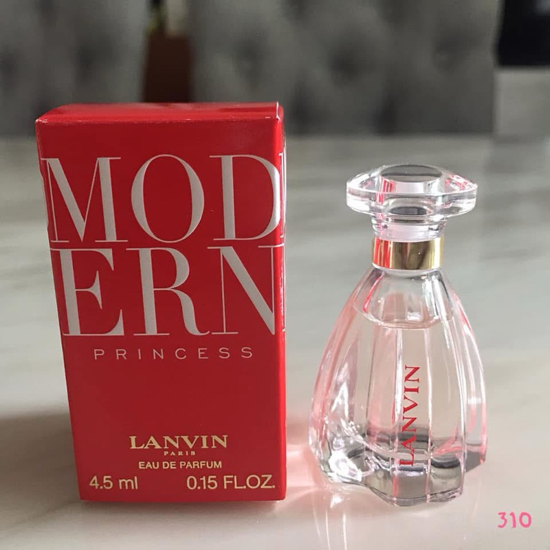 น้ำหอมจิ๋วขนาด 4.5 ml น้ำหอมแท้ 100% ค่ะ