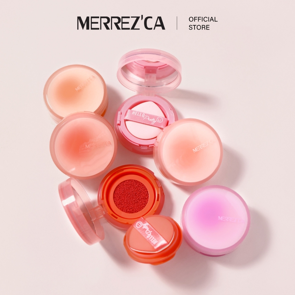 [พร้อมส่ง] MERREZ’CA Velvet Touch Cushion Blusher เมอร์เรซกา บลัชออนคุชชั่น  เนื้อกำมะหยี่นุ่มลื่น เกลี่ยง่าย 3 g. ราคา ถูกที่สุด ดีลบีเคเค แกลเลอรีภาพที่ 2