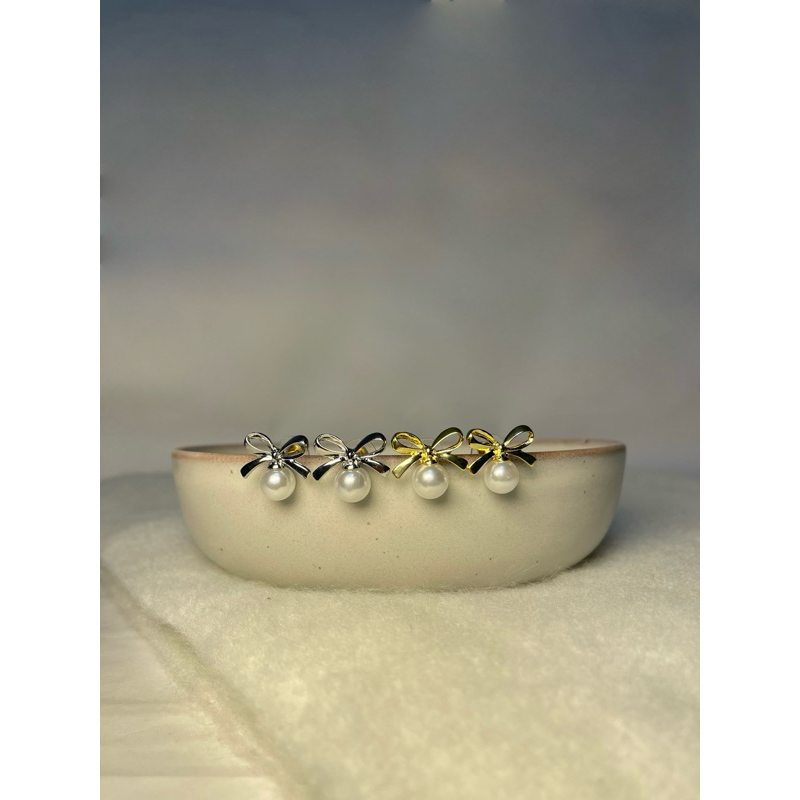 CLAIREN.BKK - Algae Studs ต่างหูรูปโบ น่ารักมาก ติดแกม (CL007)