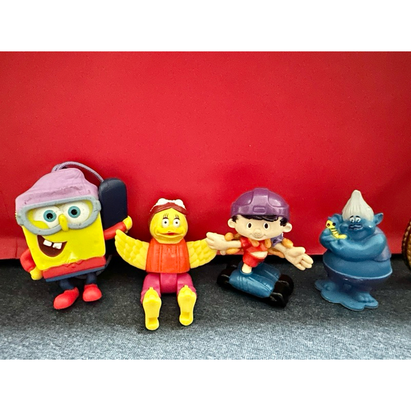 เป็ดเหลือง แม็คโดนัล Birdie the Early Bird , สปอนจ์บ๊อบ, Trolls , เคโรโระ