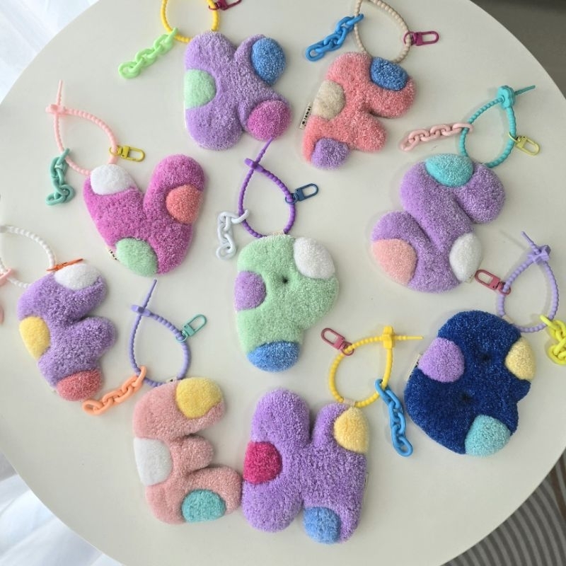 Alphabet Keychain พวงกุญแจห้อยกระเป๋าตัวอักษร ABC