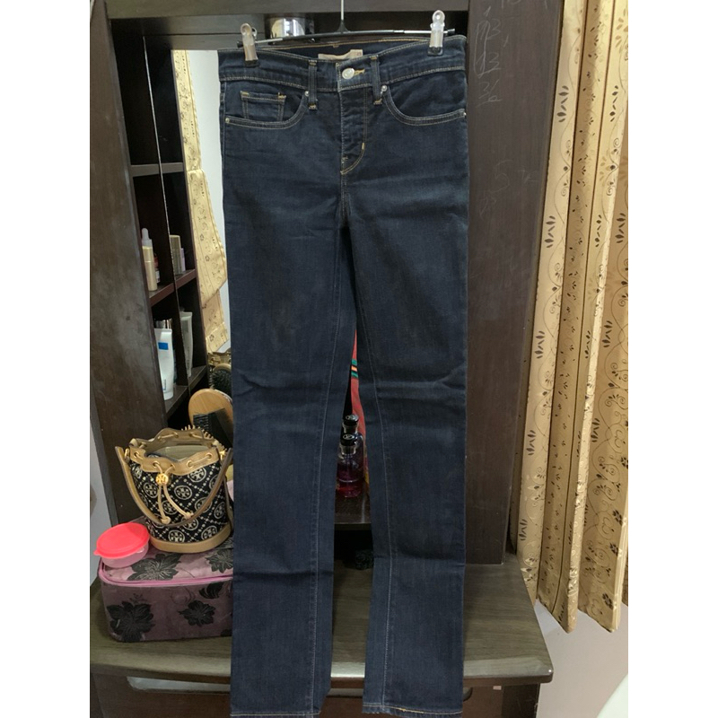 Levi 312 shaping slim