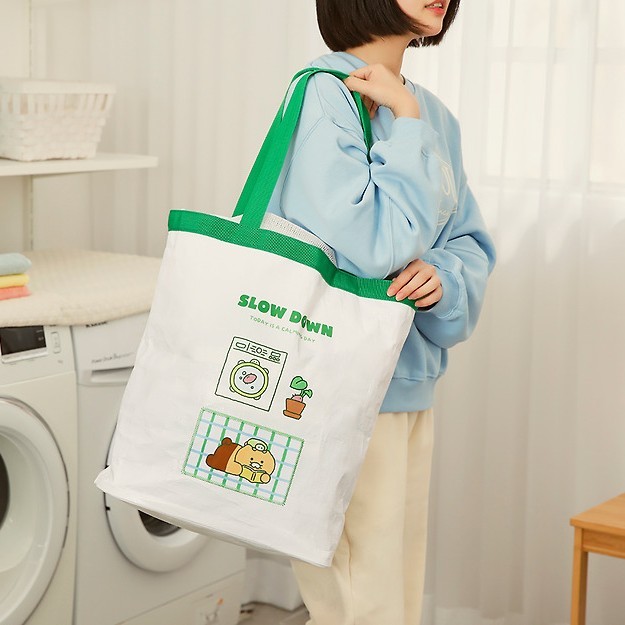( พร้อมส่ง ) Kakaofriends Laundry bag Choonsik กระเป๋าซักผ้า