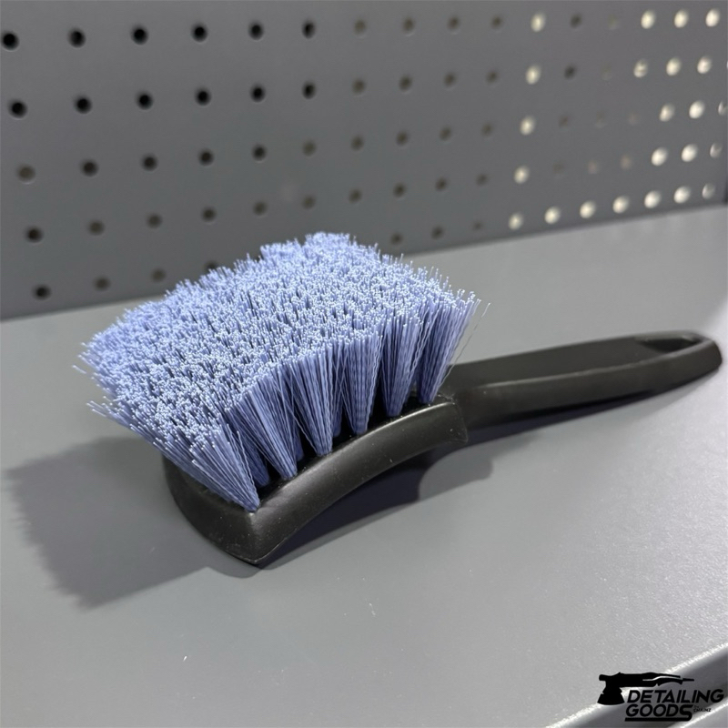 แปรงล้างยางรุ่นประหยัดขนแปรงอย่างดี Tire Brush