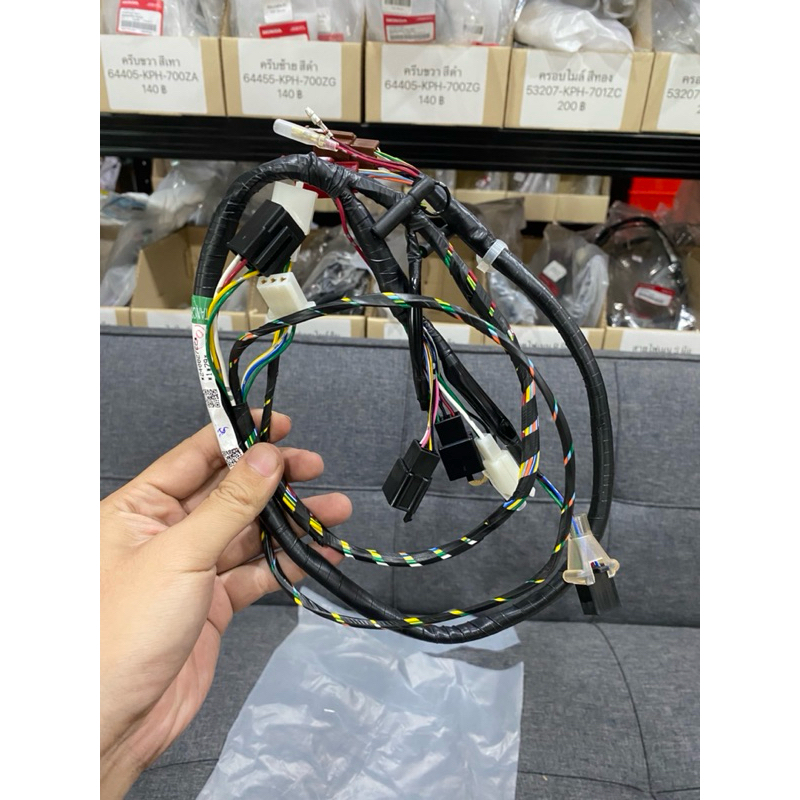 สายไฟเมนเวฟ125R หน้าแหลมสตาร์ทเท้า แท้เบิกศูนย์ *32100-KPH-660*