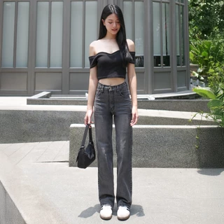 กางเกงยีนส์เอวสูงขากระบอกตรง รุ่น Sassy Jeans