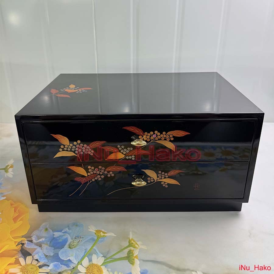 Murazaki Shikibu by Osei กล่องเก็บของลวดลายใบไม้ญี่ปุ่น