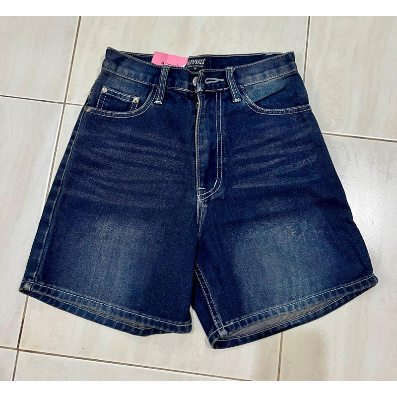 กางเกงยีนส์ขาสั้น 2 ส่วน สียีนส์เข้ม Atom jeans (AT 2001)