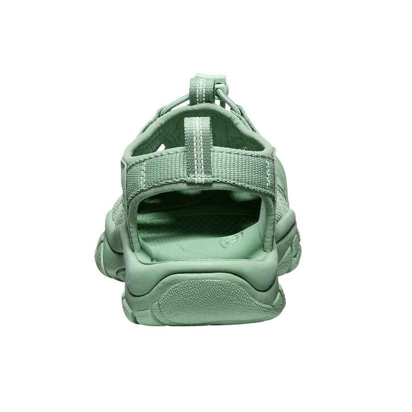 Keen รองเท้าผู้หญิง รุ่น Women’s NEWPORT H2 (MONOCHROME/GRANITE GREEN) ราคา ถูกที่สุด โปรบีเคเค แกลเลอรีภาพที่ 5