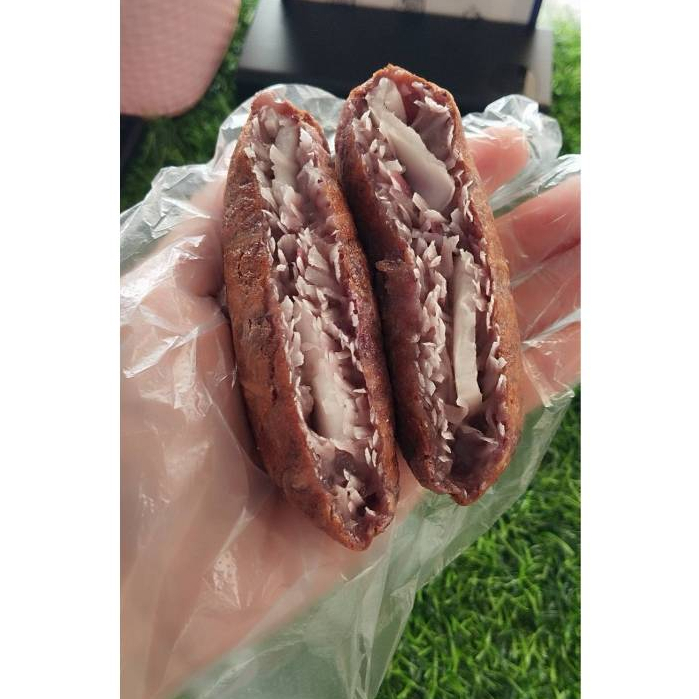 ขนมบ้าบิ่นมะพร้าวอ่อน ร้านใจกล้าบ้าบิ่นไส้ทะลัก ของฝากแปดริ้ว ขนมบ้าบิ่น