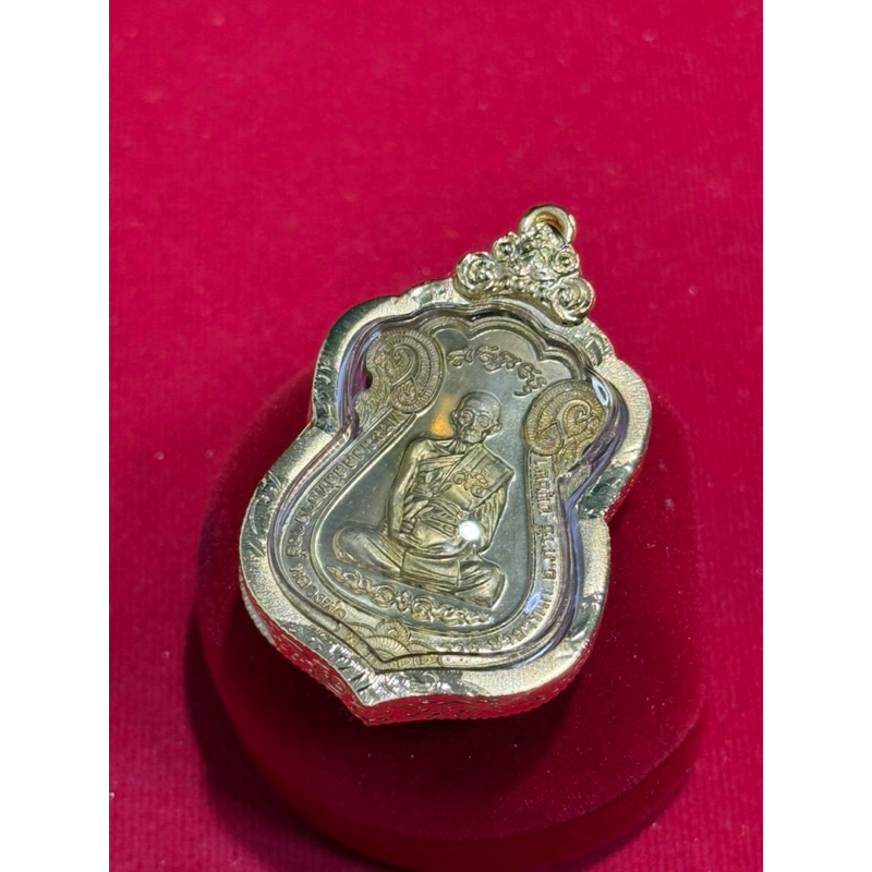 เหรียญหลวงพ่อรวย รุ่นไตรมาส 66รวยรวยรวย หลวงพ่อรวย ปาสาทิโก จะ.อยุธยา วัตถุมงคล พระเครื่อง พระแท้ - รูปที่ 3
