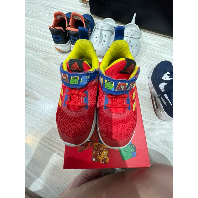 รองเท้าลำลองเด็กมือ2 Adidas Forta Run พร้อมกล่อง size 9K(UK)