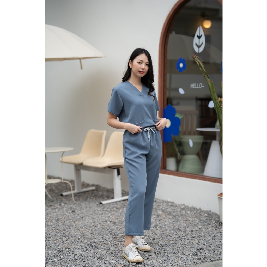 ชุดสครับ รุ่นผ้านุ่มมาก สีฟ้าเทา(DR.SUIT)