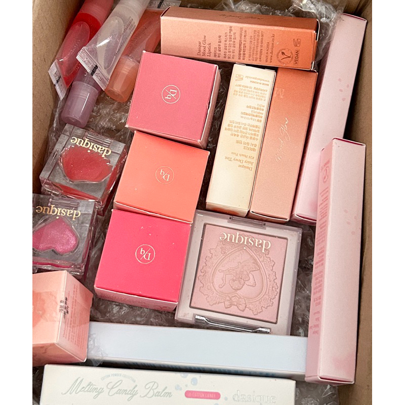 ส่งต่อถุงจุ่ม Dasique 💋💄