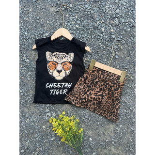 ชุดเด็ก เสือแว่นกระโปรงน่ารัก