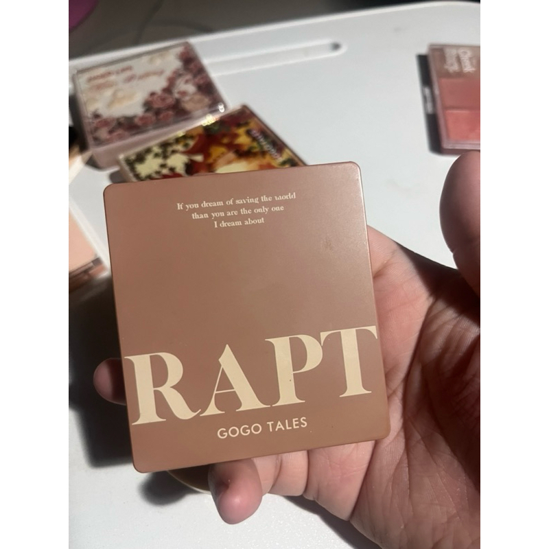 gogo tales eyeshadow g03 แถม คอนทัวร์ gogo tales